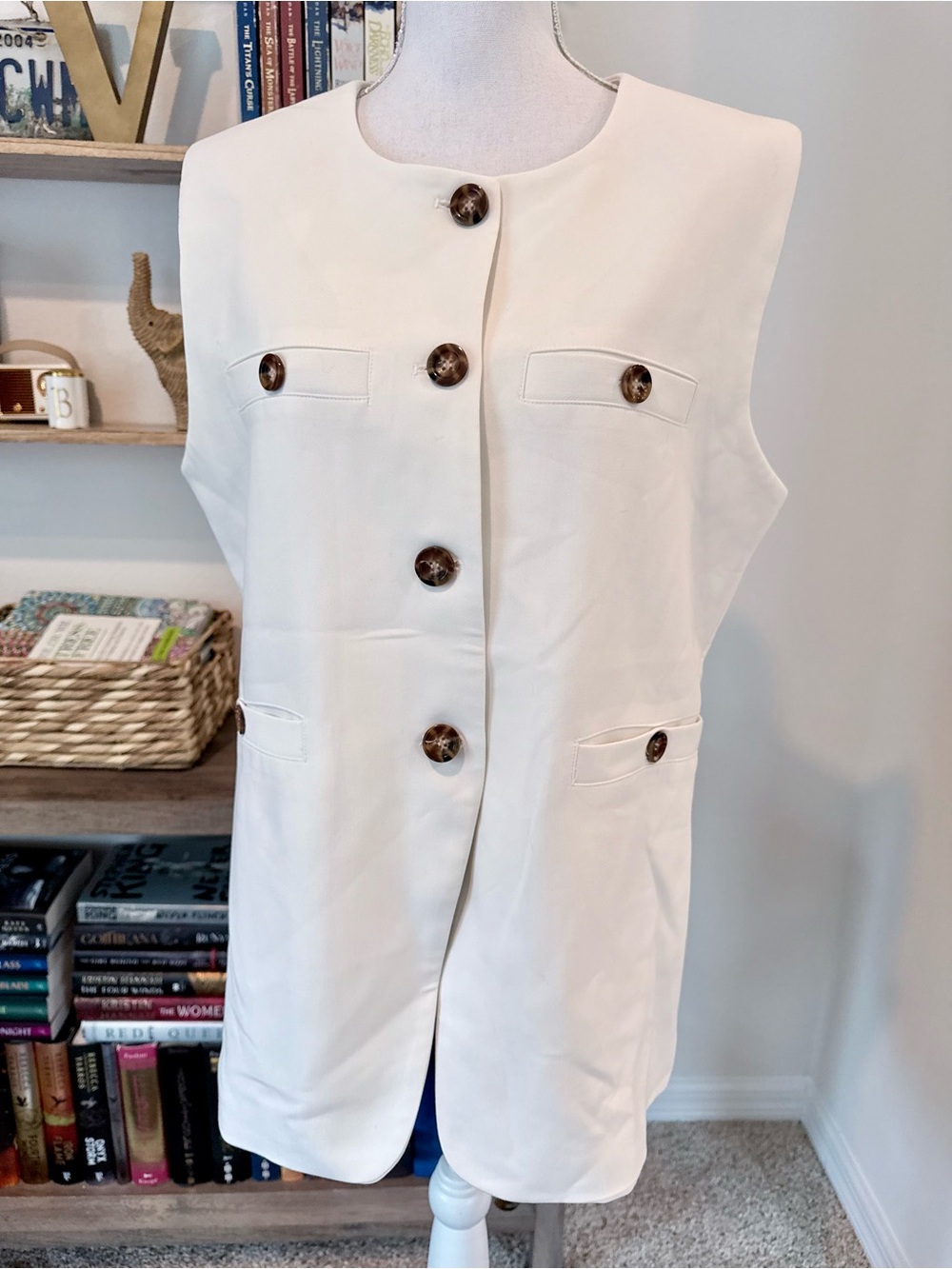 Joie Classic Cream Sleeveless Button-Front Vest